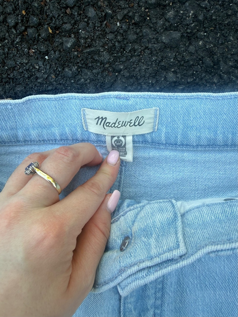 Madewell Light Blue High-Rise Straight Jeans - Women - Picture 3 of 5